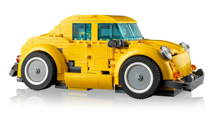 10338 LEGO® Icons Bumblebee - 4