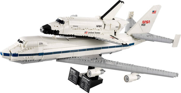10360 LEGO® Icons Mekik Taşıma Uçağı - 1