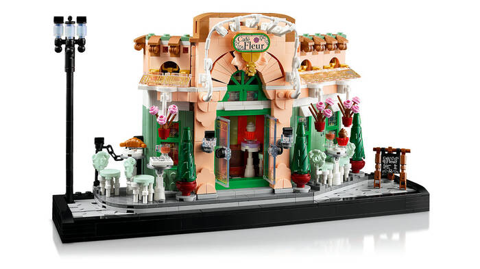 10362 LEGO® Icons Fransız Kafe - 3