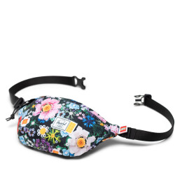 11610-07029 Herschel Classic™ Hip Pack - Garden Floral - 3