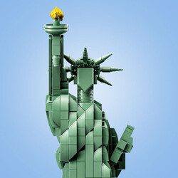 21042 LEGO Architecture Özgürlük Heykeli - 4