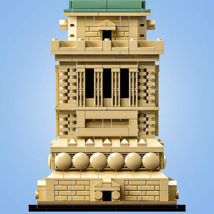 21042 LEGO Architecture Özgürlük Heykeli - 6