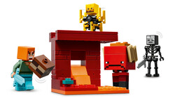 21266 LEGO® Minecraft Nether Lav Savaşı - 5