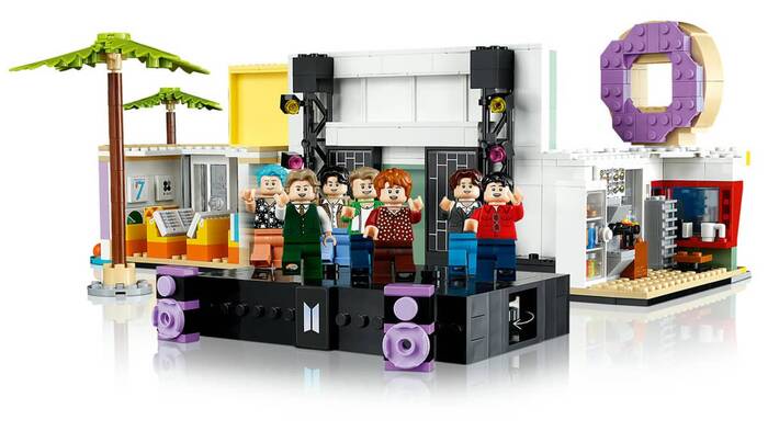 21339 LEGO® Ideas BTS Dynamite - 5