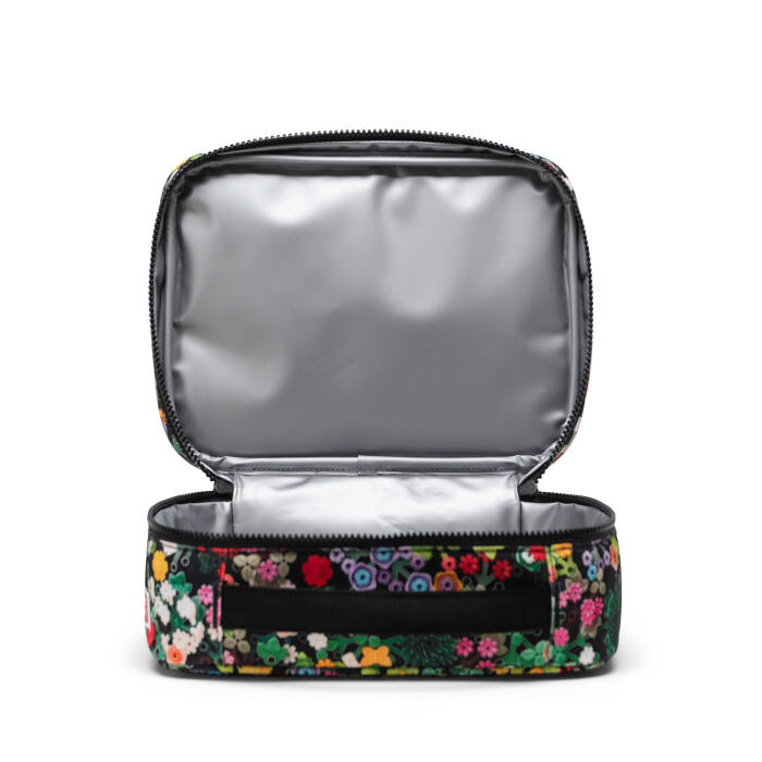 30139-07033 Pop Quiz Lunch Box Little Herschel - Scavenger Hunt Meadow - 4