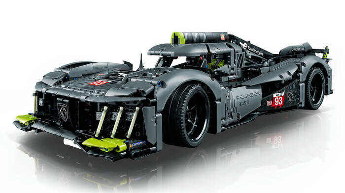 42156 LEGO® Technic PEUGEOT 9X8 24H Le Mans Hybrid Hypercar - 3
