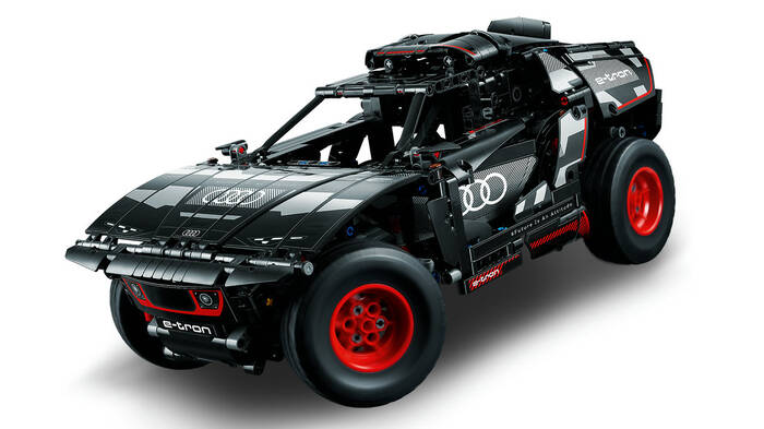 42160 LEGO® Technic Audi RS Q e-tron - 3