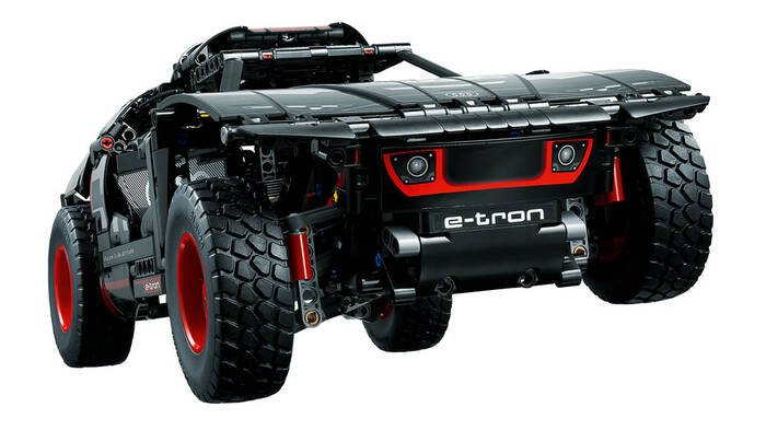 42160 LEGO® Technic Audi RS Q e-tron - 5