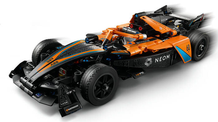 42169 LEGO® Technic NEOM McLaren Formula E Yarış Arabası - 5