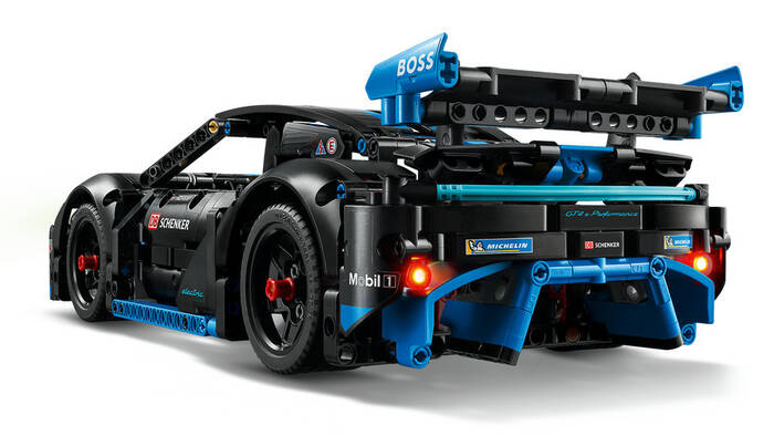 42176 LEGO® Technic Porsche GT4 e-Performance Yarış Arabası - 5