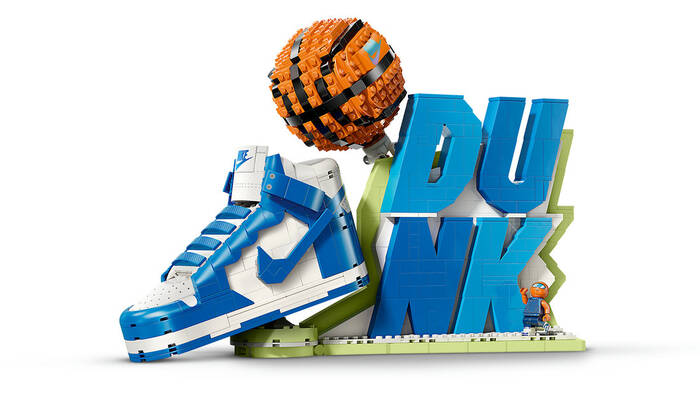 43008 LEGO® Nike x LEGO® Collection Nike Dunk - 3