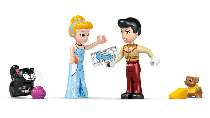 43275 LEGO® Disney Princess Sindirella’nın Şatosu ve At Arabası - 5