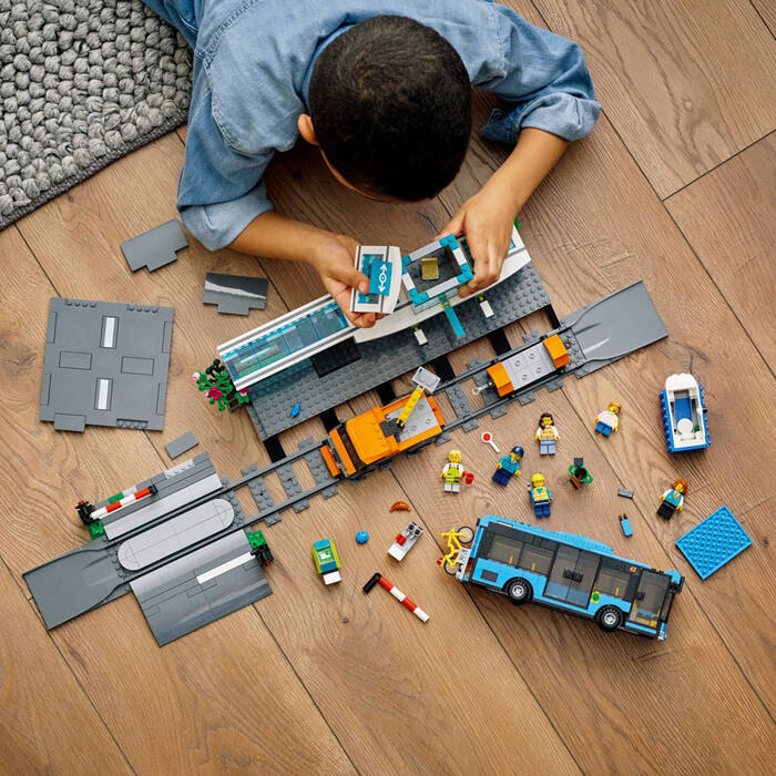 60335 LEGO City Tren İstasyonu - 8