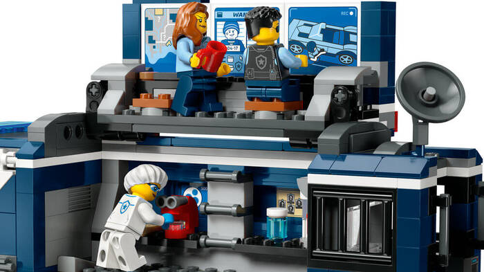 60418 LEGO® City Polis Mobil Suç Laboratuvarı Kamyonu - 6