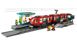 60423 LEGO® City Şehir Merkezi Tramvay İstasyonu - 3
