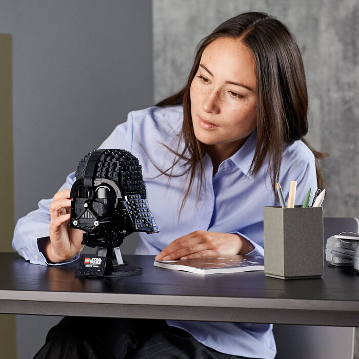 75304 LEGO Star Wars™ Darth Vader™ Kaskı - 7