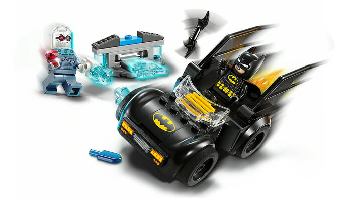 76301 LEGO® DC Batman™ ve Batmobile™, Mr. Freeze™’e Karşı - 3