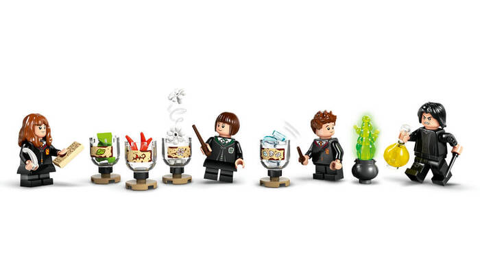 76431 LEGO® Harry Potter™ Hogwarts™ Şatosu: İksir Dersi - 4