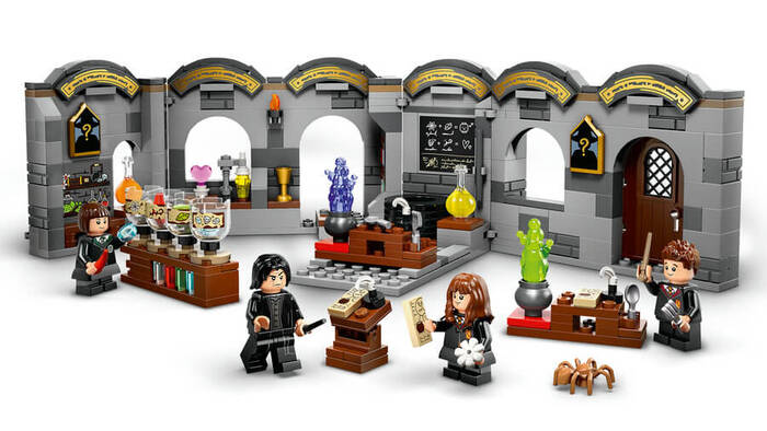 76431 LEGO® Harry Potter™ Hogwarts™ Şatosu: İksir Dersi - 6